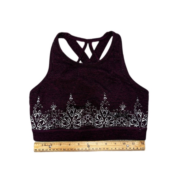 Patterned Sports Bra - Picture 2 of 3